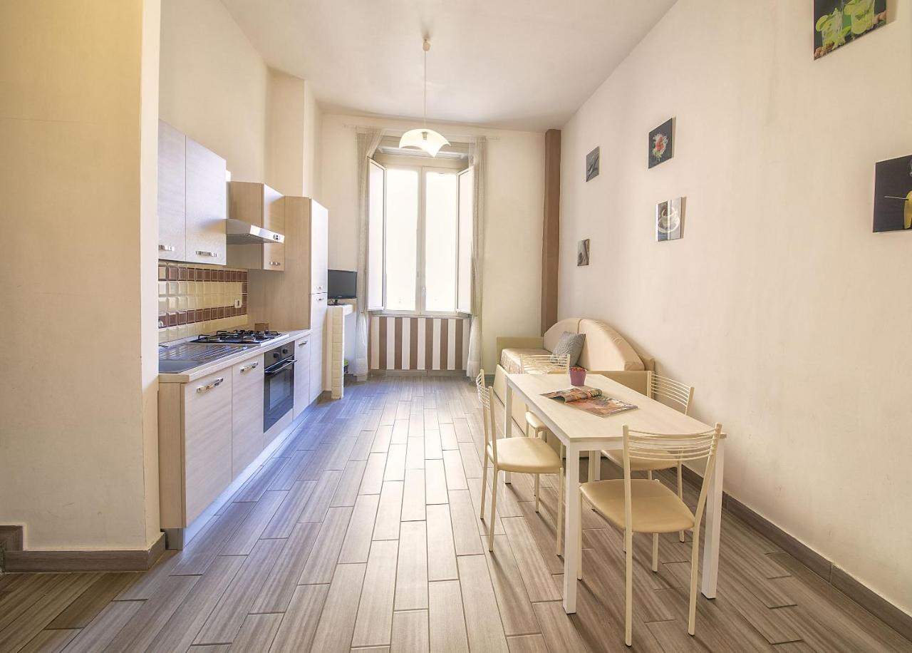Bed and Breakfast Be Italian Flat Duomo 319 Неаполь Экстерьер фото